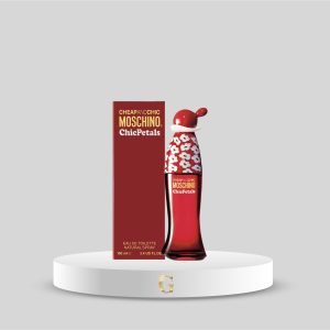 Moschino Cheap and Chic Petals